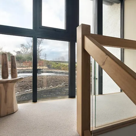 Lily Bank - Ridgestone Holiday home *