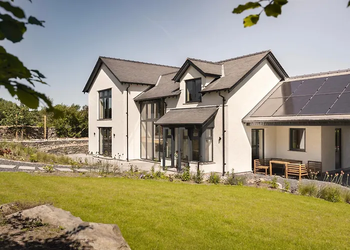 Lily Bank - Ridgestone *